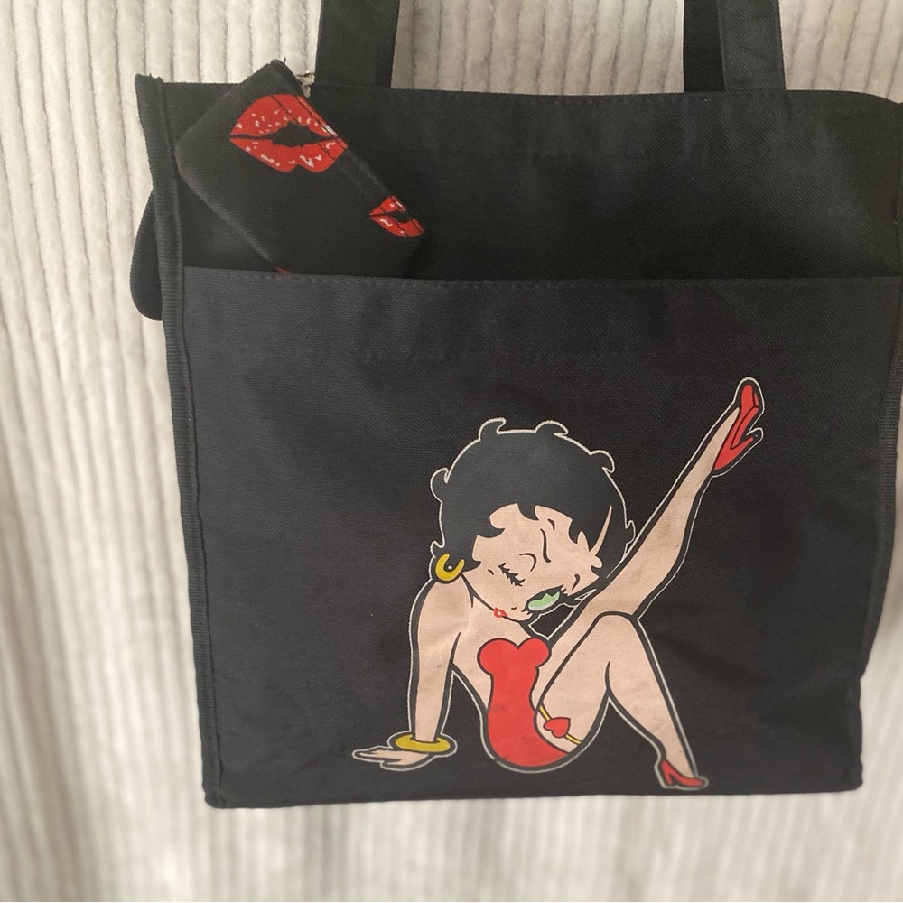 Betty Boop Black Shoulder / Tote Bag with Designs - Picture 5 of 14